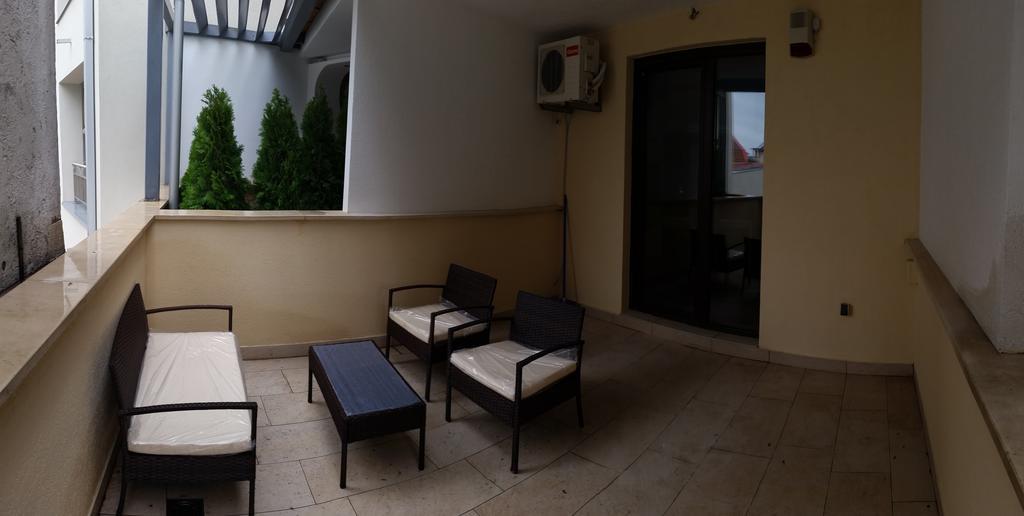Studio Apartment Picasso Beograd Rom bilde