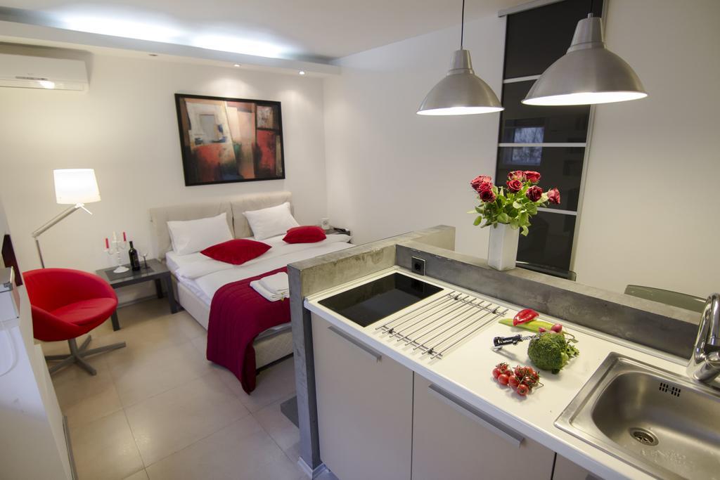 Studio Apartment Picasso Beograd Eksteriør bilde