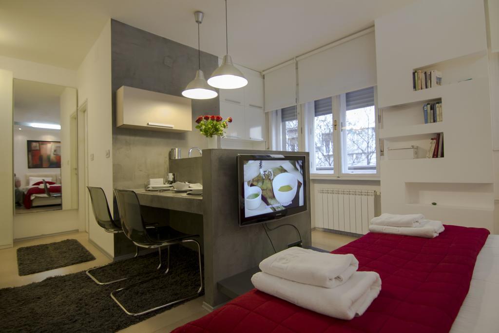 Studio Apartment Picasso Beograd Eksteriør bilde