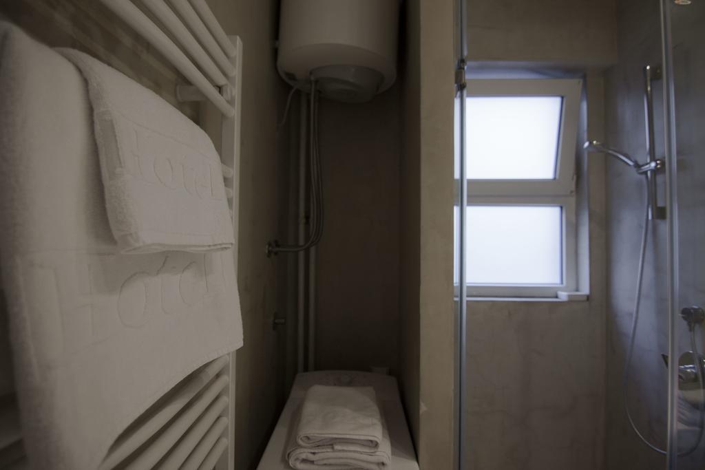 Studio Apartment Picasso Beograd Eksteriør bilde